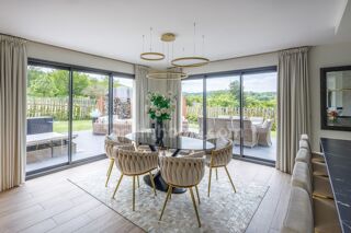  Maison � vendre 5 pi�ces 228 m�