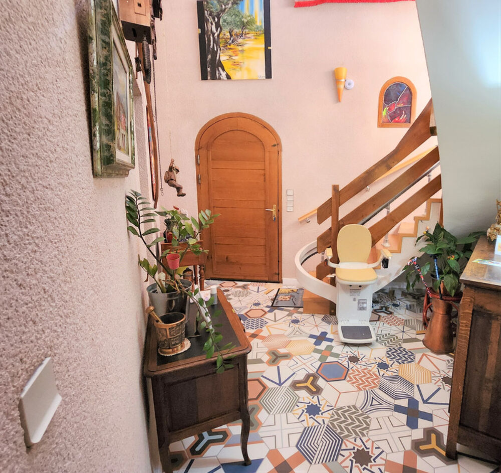 Belle maison d'architecte - avec possibilité de cabinet indépendant (idéal pour profession libérale) - à vendre à Bias - Lot-et-