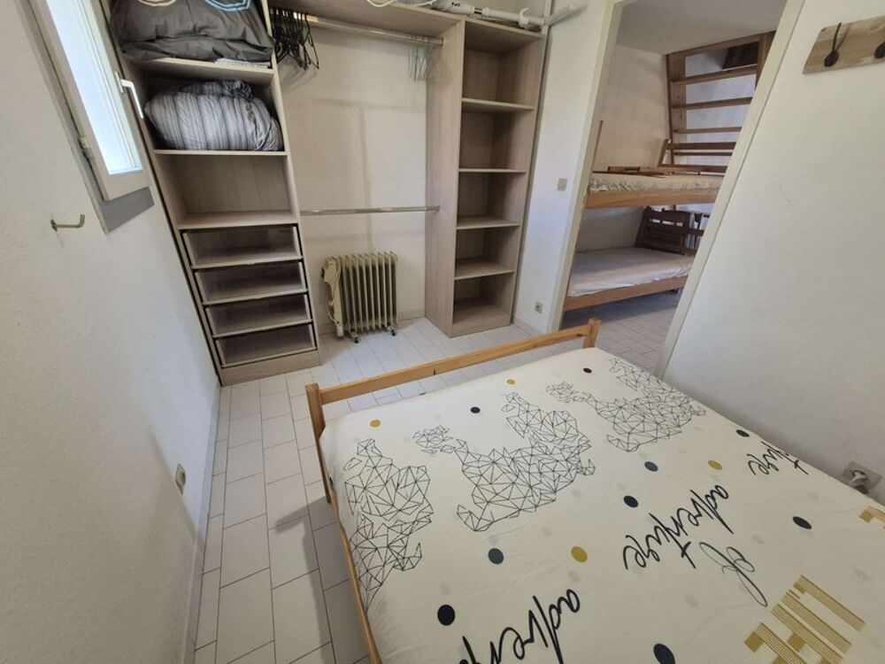 À VENDRE  PORTIRAGNES PLAGE  Maison T2 cabine avec mezzanine - 200 m de la plage