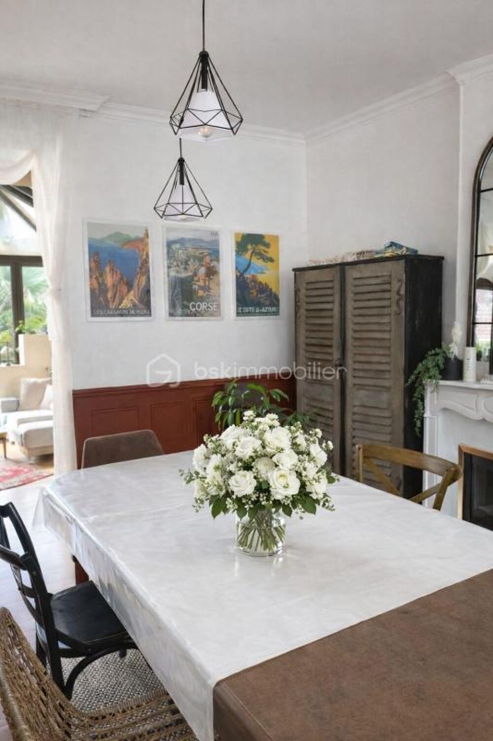 Maison familiale avec jardin, piscine et dépendance  Champigny