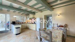  Maison � vendre 8 pi�ces 210 m�