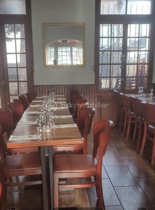  Immeuble � vendre 11 pi�ces 270 m�