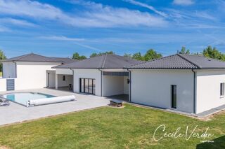  Maison  vendre 9 pices 281 m