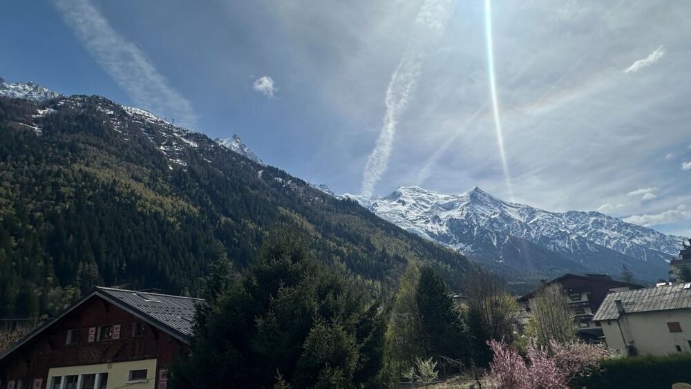 Vente Maison Chamonix - Chalet rare proche centre-ville avec vue exceptionnelle Mont-Blanc et Aiguille du Midi Chamonix mont blanc