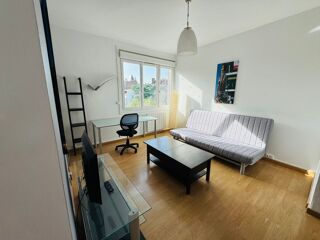  Appartement à louer 2 pièces 35 m²