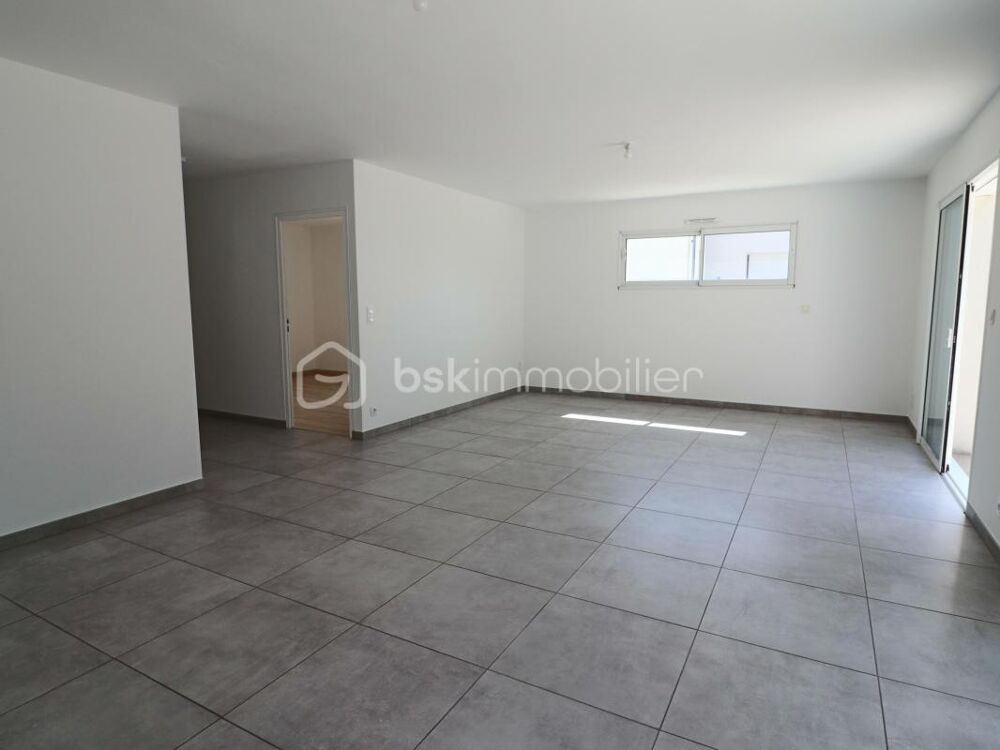 Maison de plain-pied 97 m²  À deux pas du centre et des commodités
