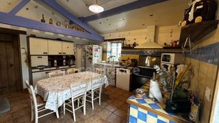  Maison � vendre 10 pi�ces 313 m�