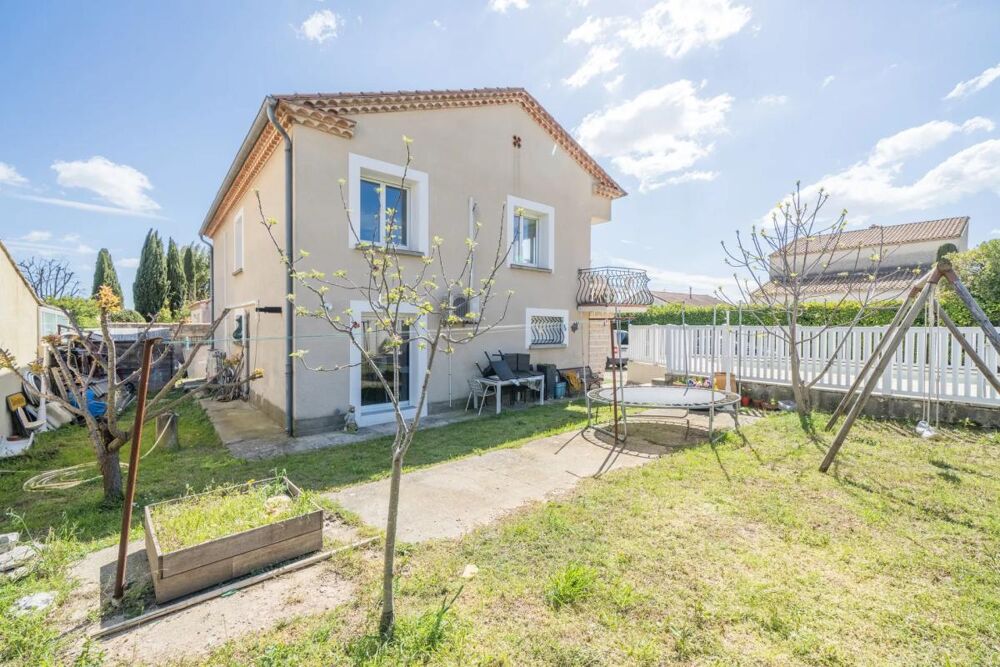 Vente Maison MAISON INDIVIDUELLE – 6 CHAMBRES – SUD – PISCINE – GARAGE Baillargues