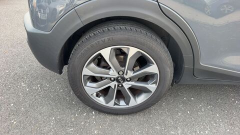 Stonic 1.0 T-GDi 100 Mild Hybrid Launch Edition - Entretien constru 2021 occasion 37230 Fondettes