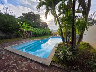  Villa à vendre 7 pièces 320 m²