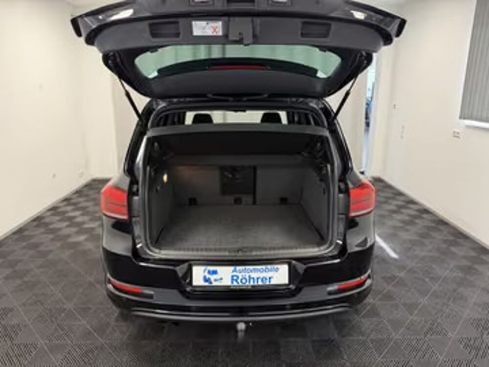 Tiguan 1.4 TSI DSG R-Line Pano AHK Bi-Xenon Navi 2015 occasion 33700 Merignac