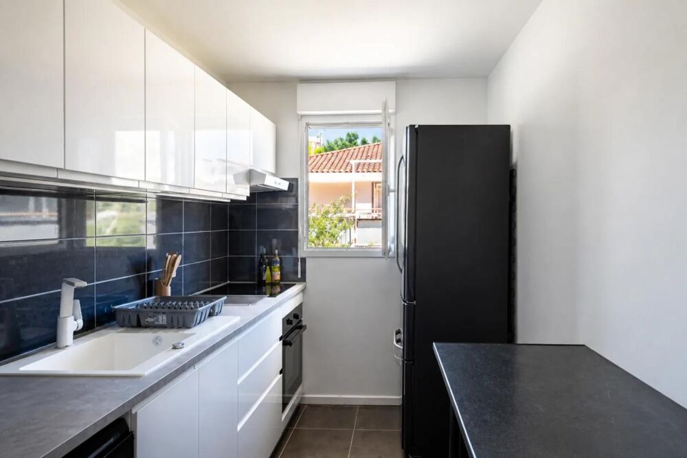 Vente Appartement T3 - 62,43 m² - dernier étage avec Terrasse & Vue dégagée ! Marseille 14
