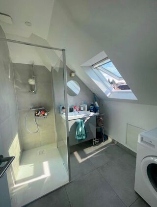 Appartement à louer 3 pièces 76 m²