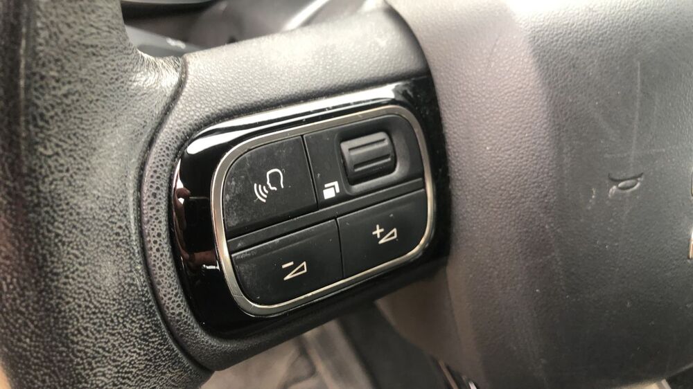 C3 1.2 PureTech 110 EAT6 Shine - Automatique 2018 occasion 45000 Orleans