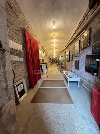  Maison  vendre 15 + pices 930 m