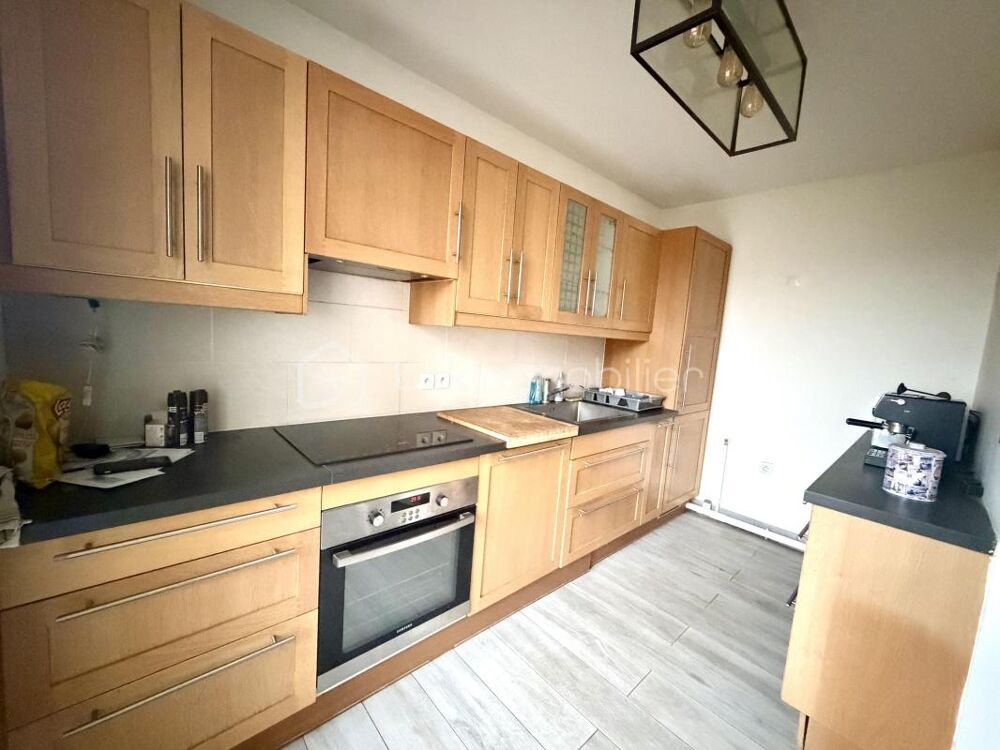 EN EXCLUSIVITÉ  DUPLEX AVEC GRANDE TERRASSE ET DOUBLE GARAGE