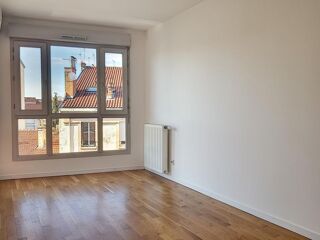  Appartement à louer 4 pièces 91 m²