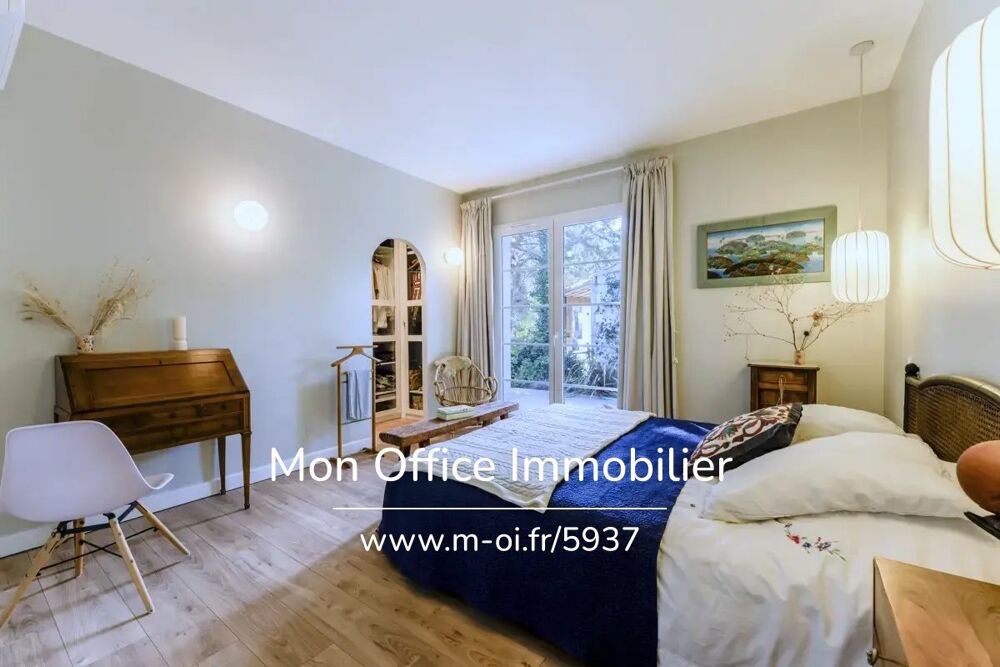 � vendre  Maison �guilles (13510)