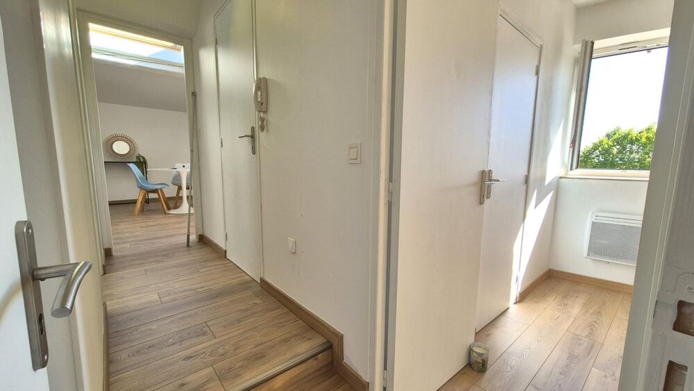 Appartement T2 de 43,83 m² rénové  Charly centre  Lumineux et sans vis-à-vis