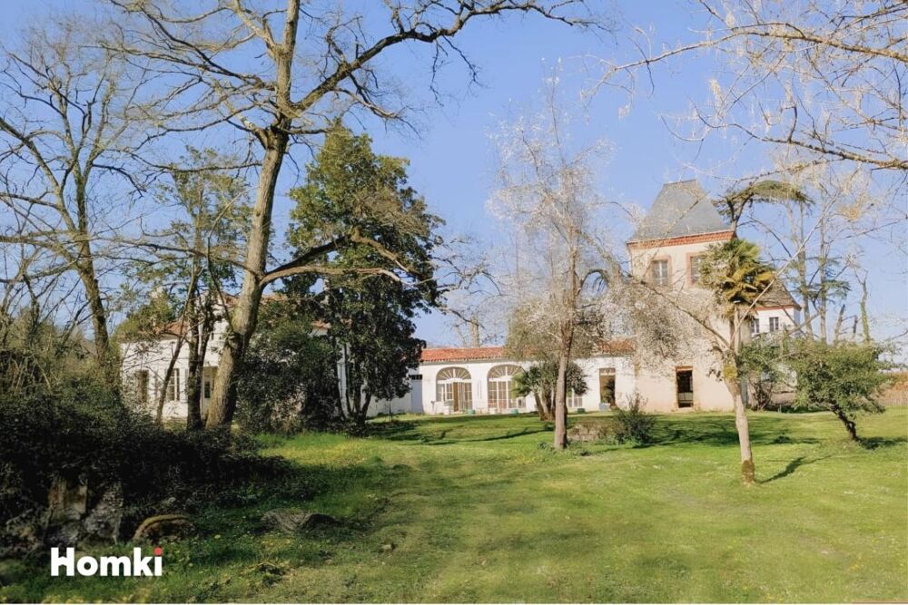 Vente Maison Maison/Villa T8 de 347 m² à Nogaro 32110 Nogaro