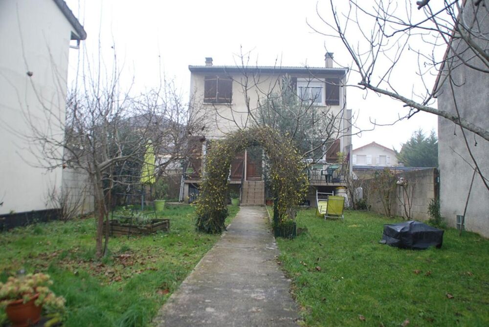 Vente Maison Maison  5 pièce(s) 140 m2 Bondy