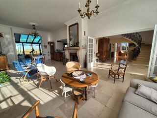  Maison � vendre 11 pi�ces 303 m�