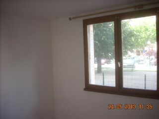  Appartement à louer 3 pièces 55 m²