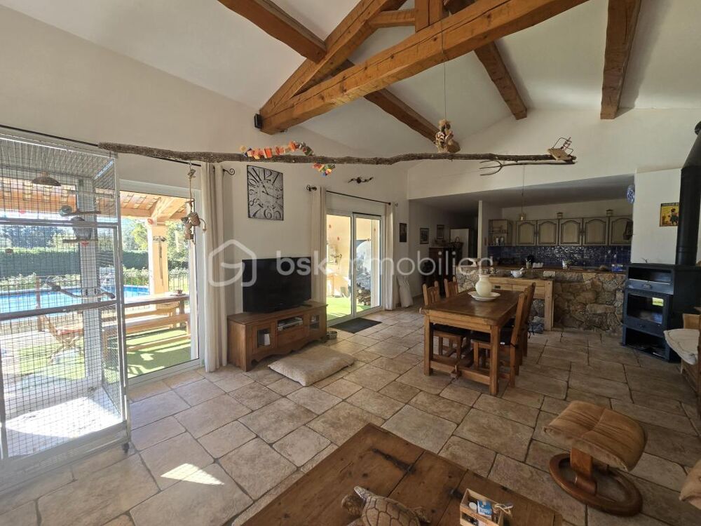 � vendre  Maison Montauroux (83440)