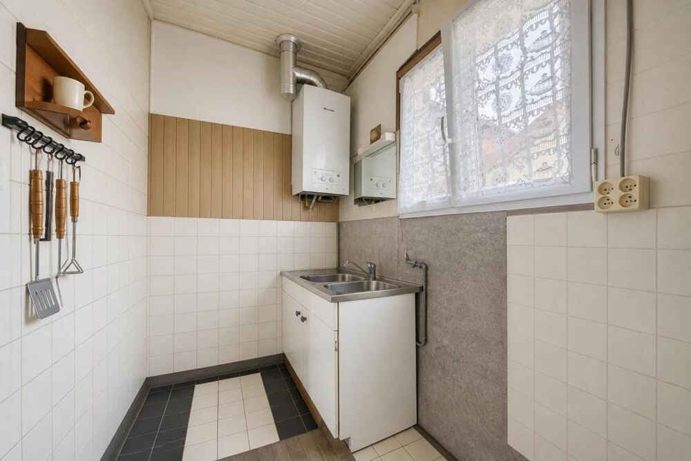 Maison A RENOVER 4 pièces avec jardin à Bagnolet
