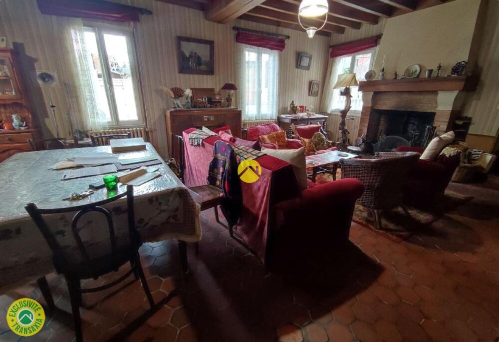 MAISON DE VILLAGE ET DEPENDANCE