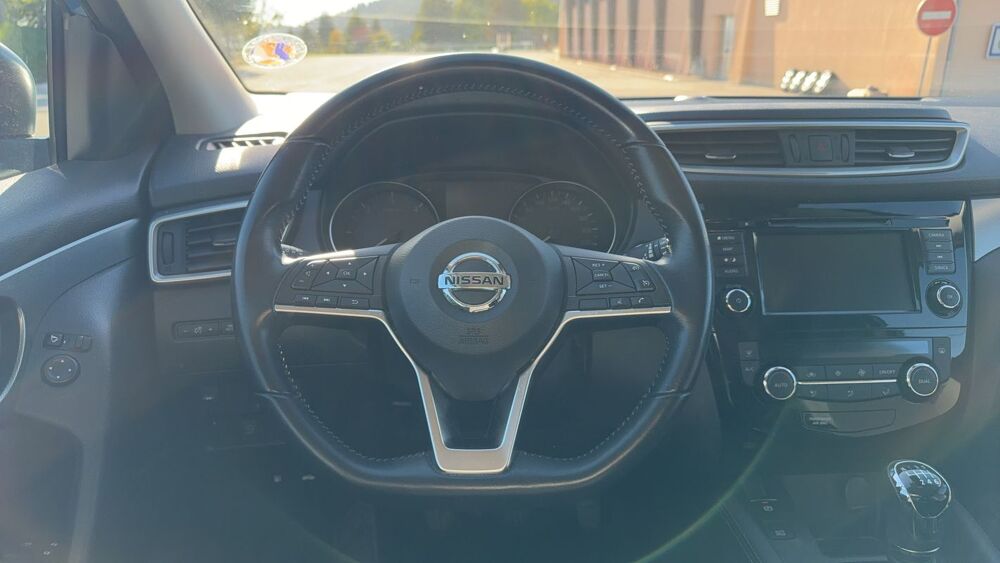 Qashqai 1.7 dCi 150 4X4 N-Connecta - Entretien constructeur 2019 occasion 25500 Morteau