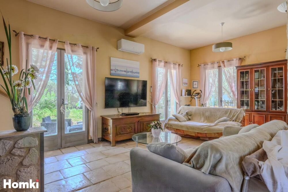 � vendre  Maison P�lissanne (13330)