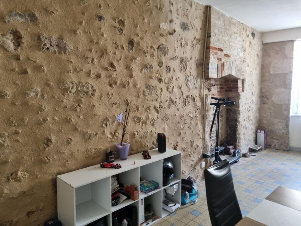 Vente Maison Immeuble - 136m² -  Lussac les Châteaux - 86320 Lussac les chateaux