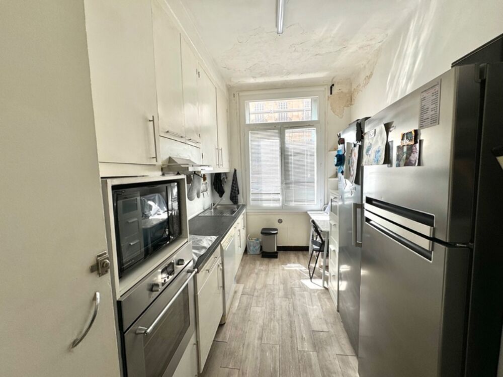 Vente Appartement Dpt Bouches du Rhne (13),  vendre MARSEILLE 8EME ARRONDISSEMENT appartement T2 Paradis, avec balcon Marseille 8