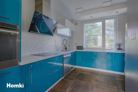   Atypique appartement T4 de 107,28m2 avec Jardin - CARR� DE SOIE Appartement - 4 pi�ce(s) - 107 m�