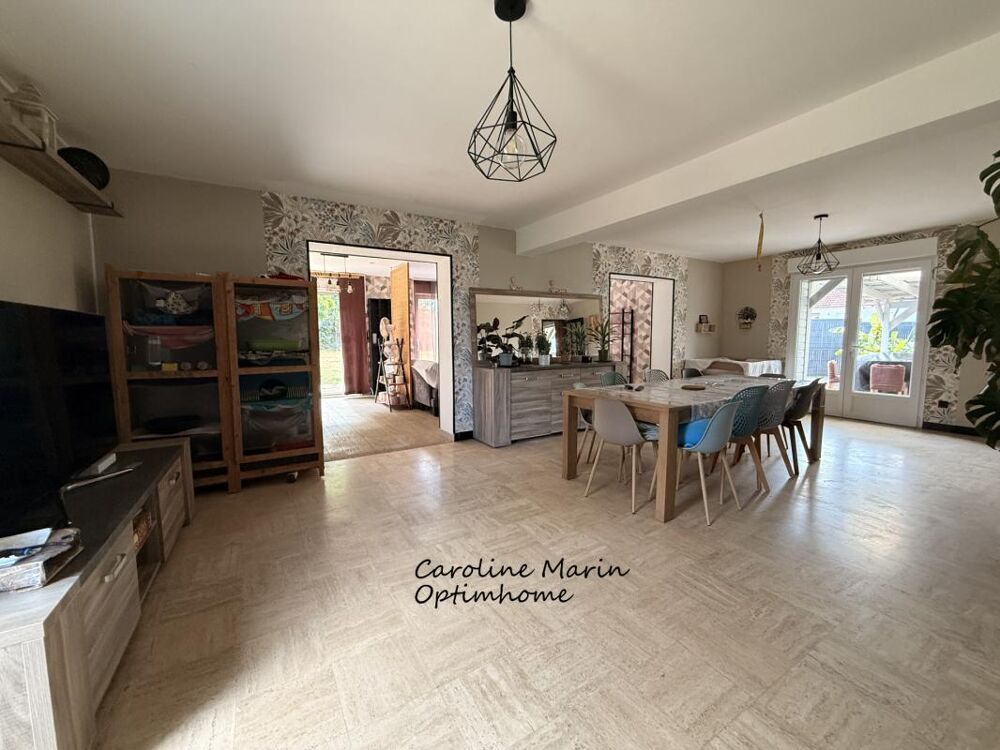 Vente Maison À découvrir sans tarder une spacieuse maison familiale au cœur de Routot Routot