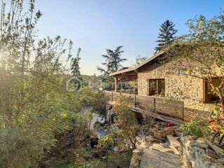  Propri�t�/ch�teau � vendre 8 pi�ces 310 m�