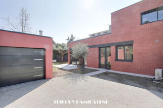  Maison  vendre 8 pices 160 m