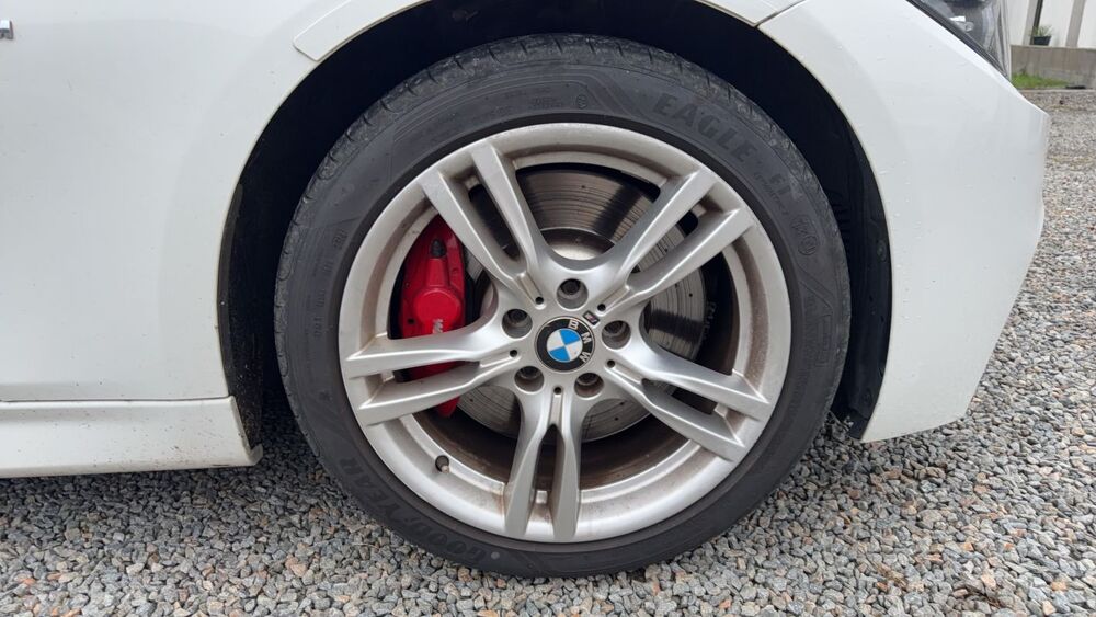 S&eacute;rie 3 F30 335i 340 ActivHybrid3 BVA8 M Sport - Automatique 2015 occasion 44810 Heric
