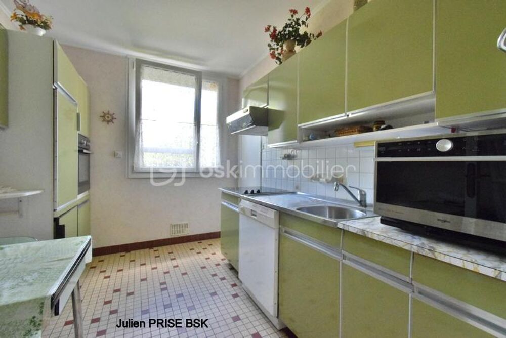 Vente Appartement Appartement soigné square de BOSNIE, proche des transports, école, commerces Rennes