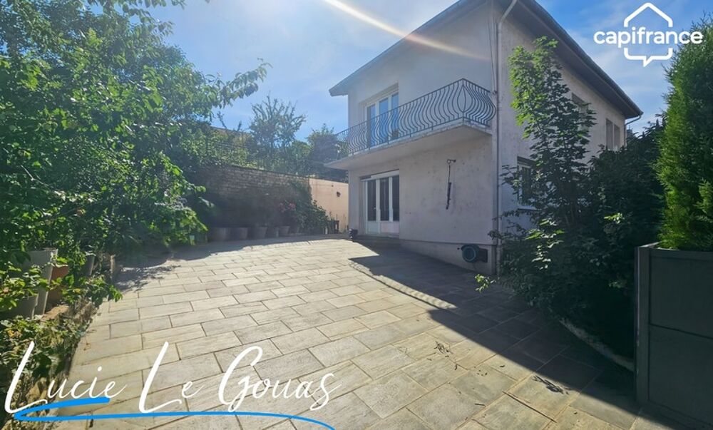 Vente Maison Grande maison familiale de 200 m² – 6 chambres – Pompe à chaleur récente – Longuyon Longuyon