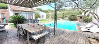  Villa à vendre 8 pièces 180 m²
