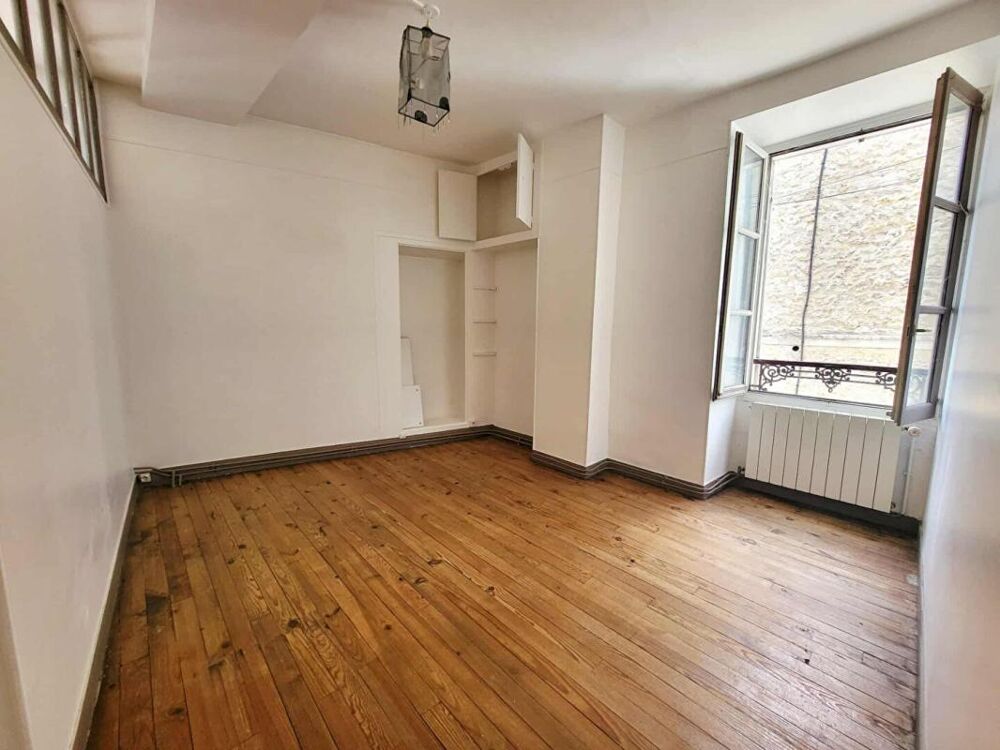 Vente Maison Appartement type maison de ville  2 chambres Etampes