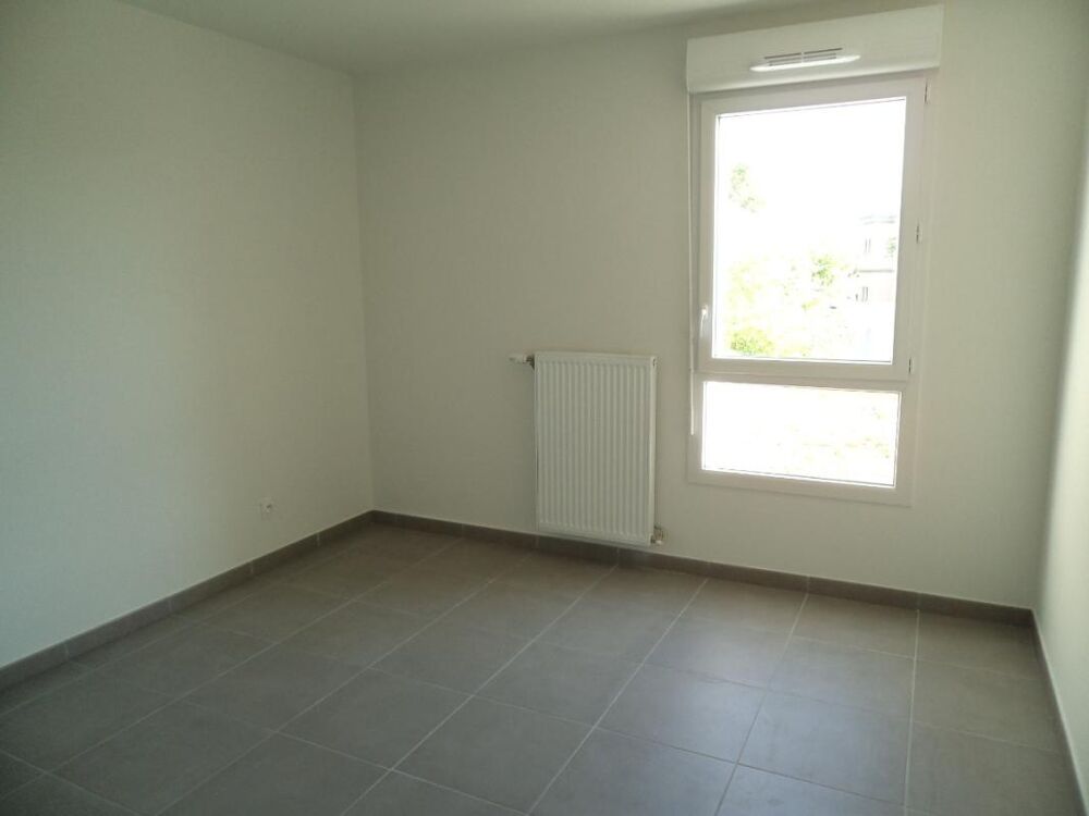 Location Appartement T3 avec terrasse, jardin et garage à Albigny-sur-Saône Albigny sur saone