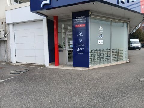A VENDRE - LOCAL COMMERCIAL 180000 25000 Besancon