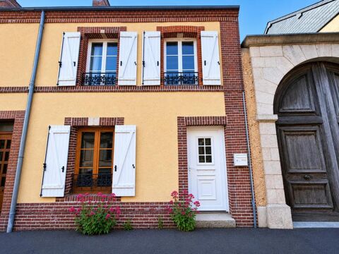  Charmante maison de ville de 67 m� avec courette Maison - 3 pi�ce(s) - 67 m�