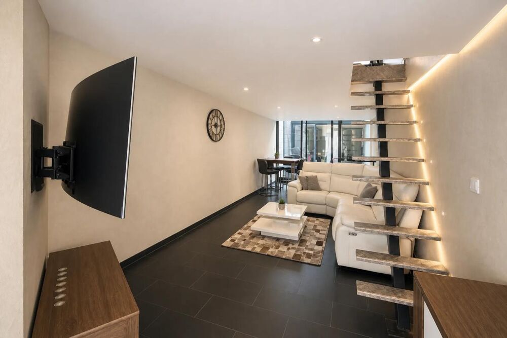 Maison de 6 pièces de 135 m² à Orléans