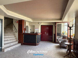  Immeuble à vendre 15 + pièces 1105 m²