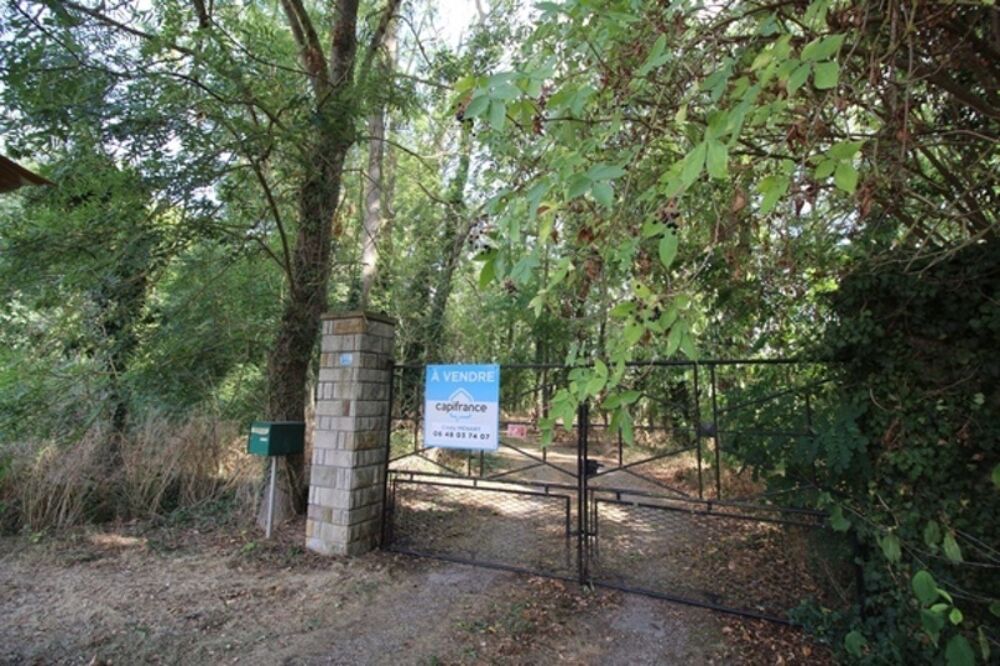 Dpt Moselle (57), à vendre BOULAY MOSELLE propriété de 57 ares, maison P8 à rénover complètement