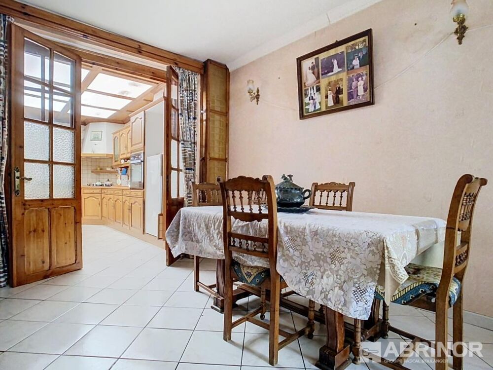 MAISON 2 CHAMBRES JARDIN GARAGE